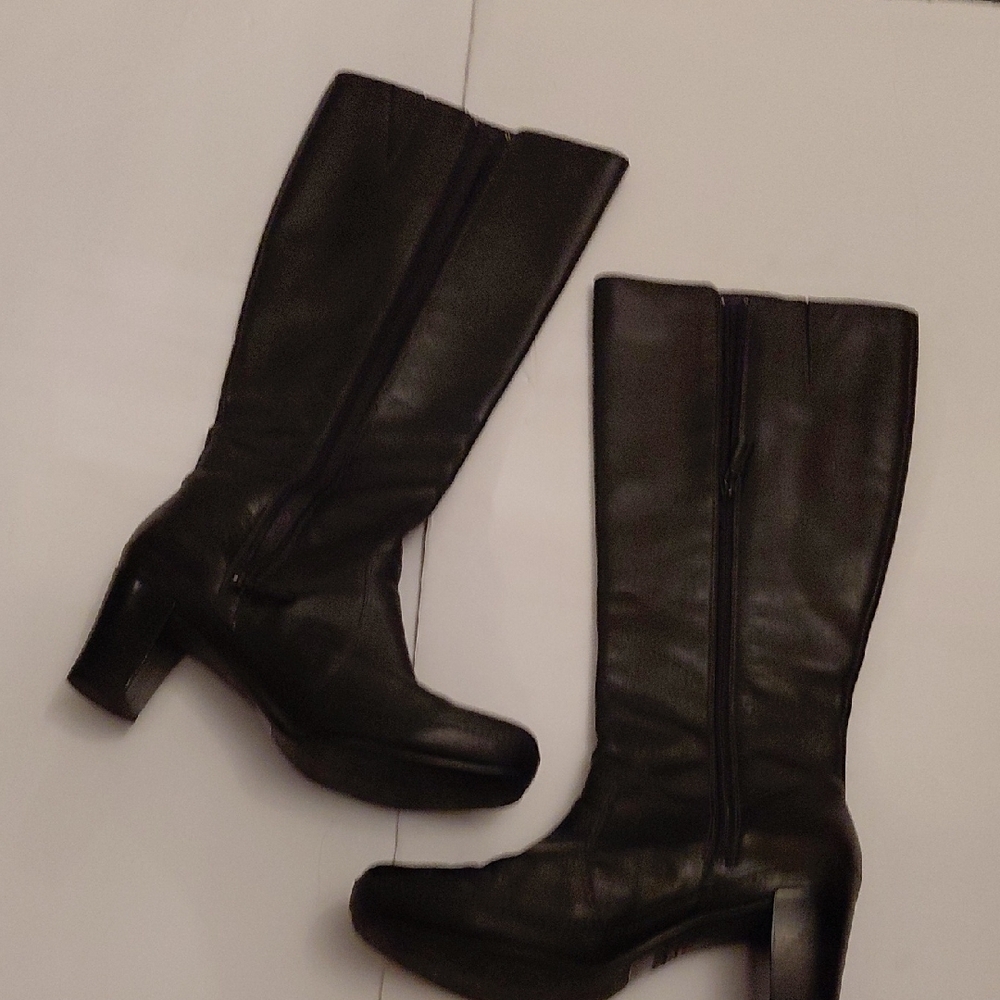 Clarks Womens Black Leather Knee-High Block Heeled Boots Sz 8.5W - Picture 8 of 11